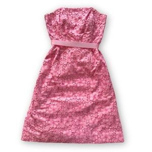 EUC Lilly Pulitzer Kentucky eyelet dress, pink, strapless